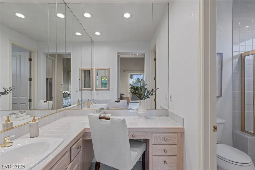8325 Turtle Creek Circle Las Vegas, NV 89113