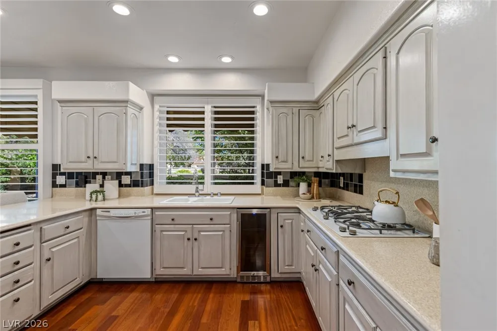 8325 Turtle Creek Circle Las Vegas, NV 89113
