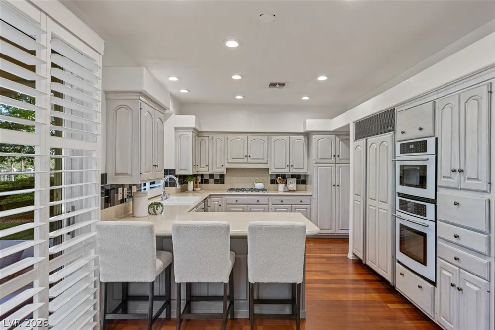 8325 Turtle Creek Circle Las Vegas, NV 89113
