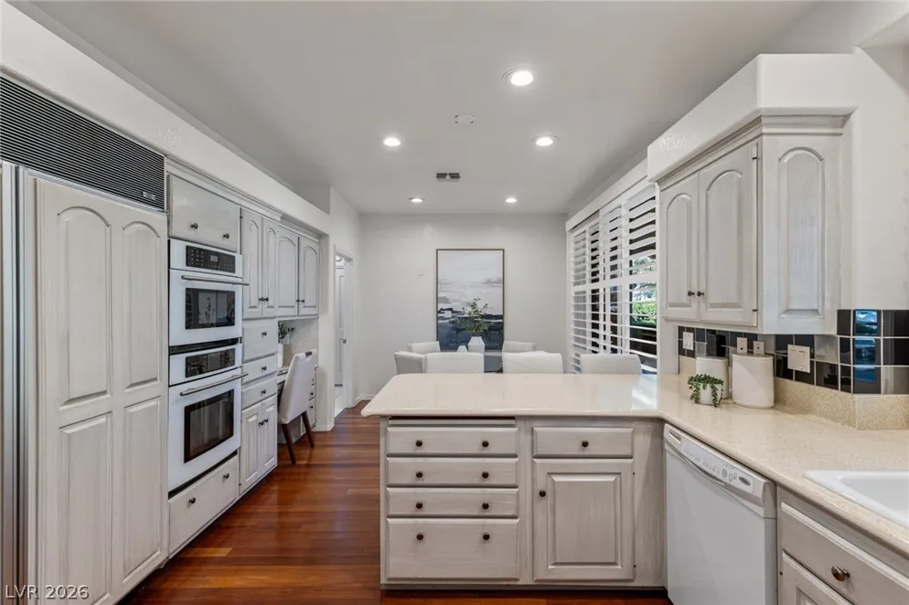 8325 Turtle Creek Circle Las Vegas, NV 89113