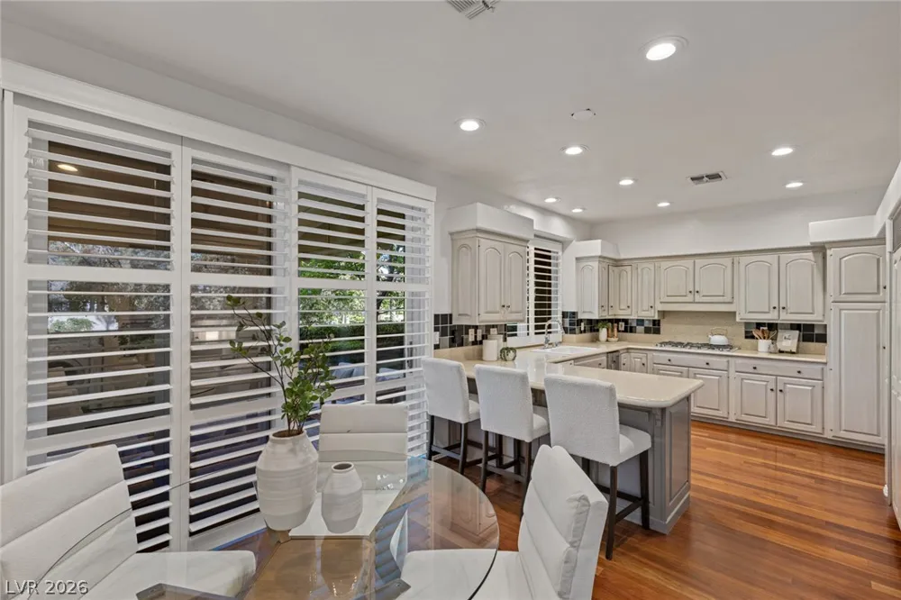 8325 Turtle Creek Circle Las Vegas, NV 89113