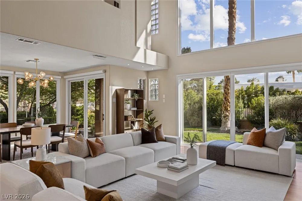 8325 Turtle Creek Circle Las Vegas, NV 89113