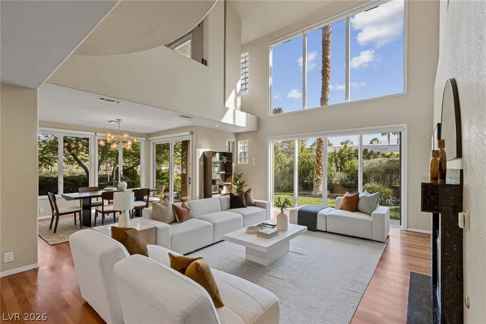 8325 Turtle Creek Circle Las Vegas, NV 89113