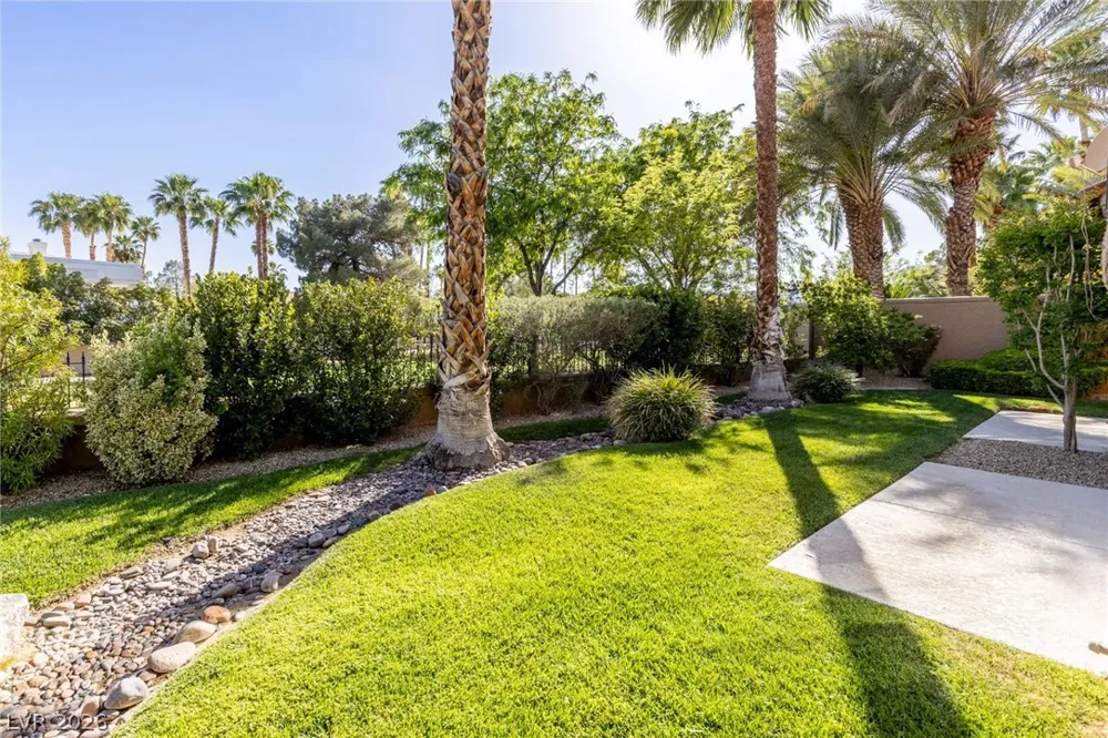 8325 Turtle Creek Circle Las Vegas, NV 89113