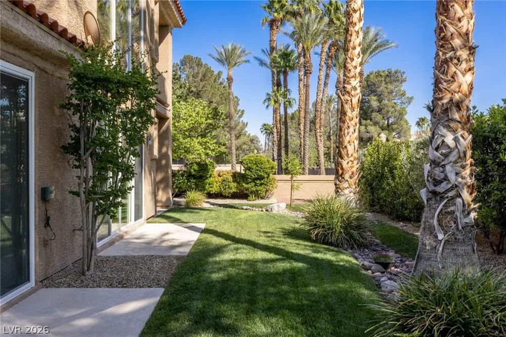 8325 Turtle Creek Circle Las Vegas, NV 89113