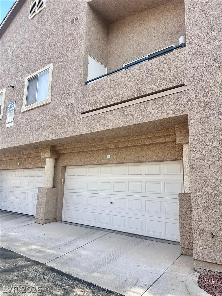 2053 Turquoise Ridge Street #202 Las Vegas, NV 89117