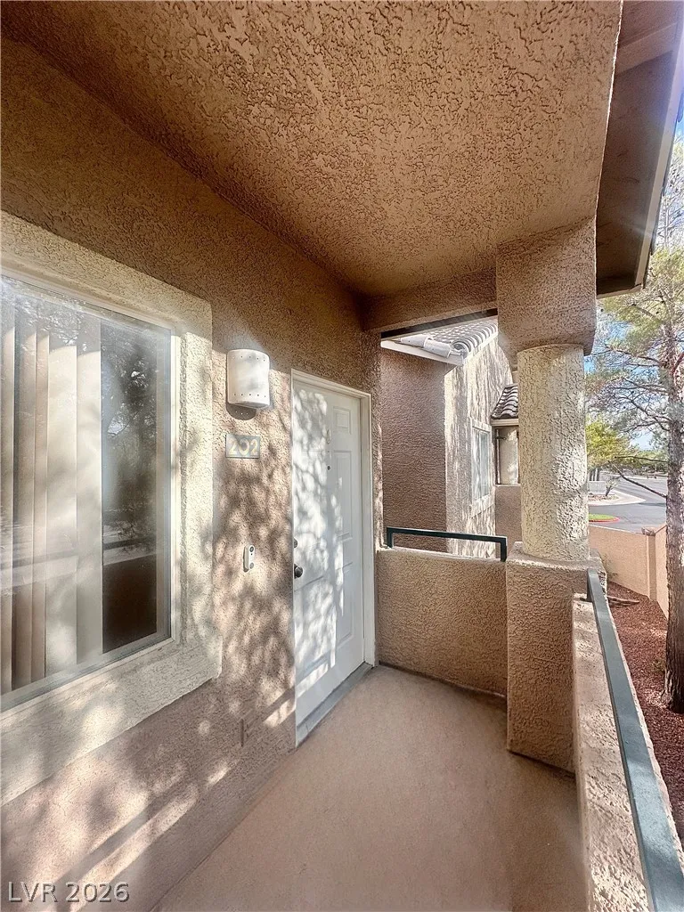 2053 Turquoise Ridge Street #202 Las Vegas, NV 89117