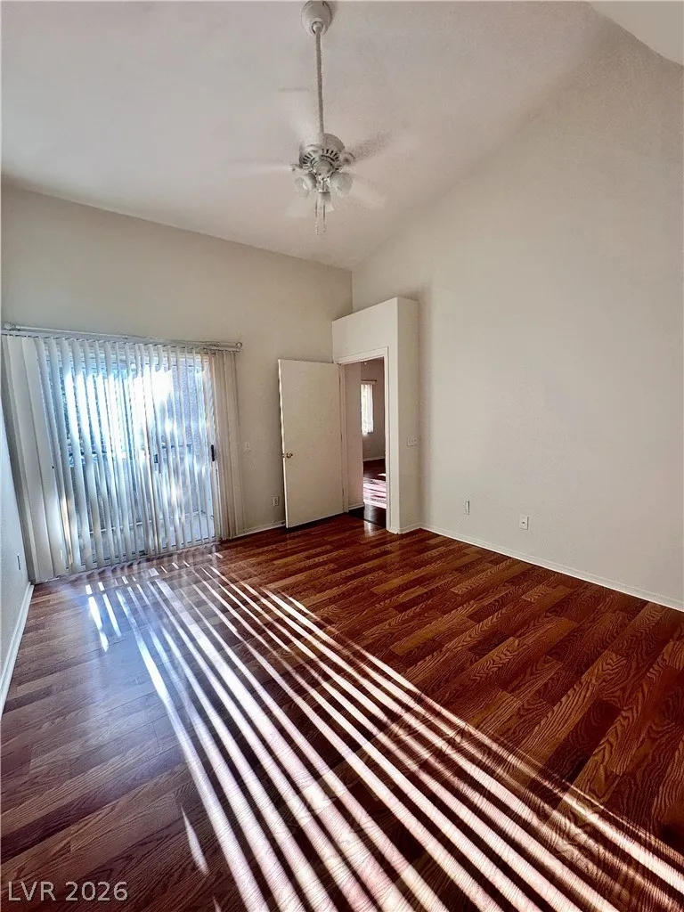 2053 Turquoise Ridge Street #202 Las Vegas, NV 89117