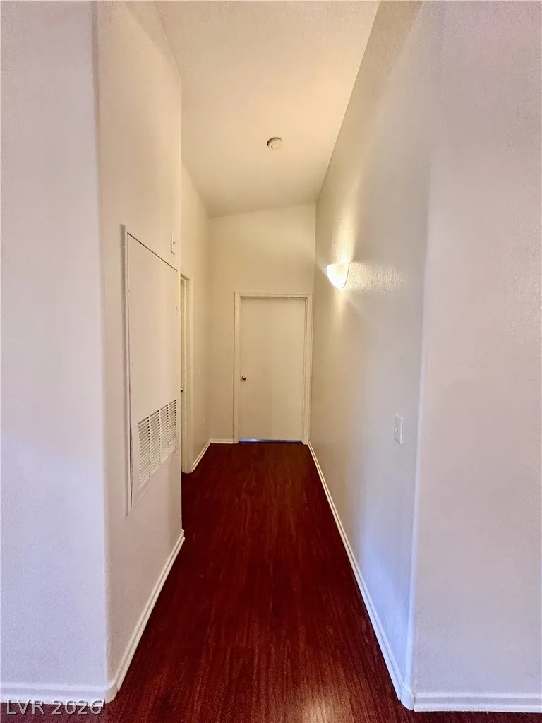 2053 Turquoise Ridge Street #202 Las Vegas, NV 89117