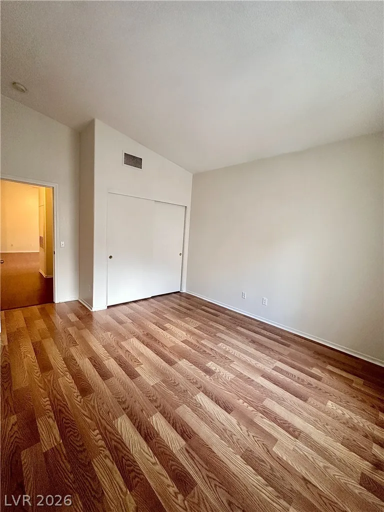 2053 Turquoise Ridge Street #202 Las Vegas, NV 89117
