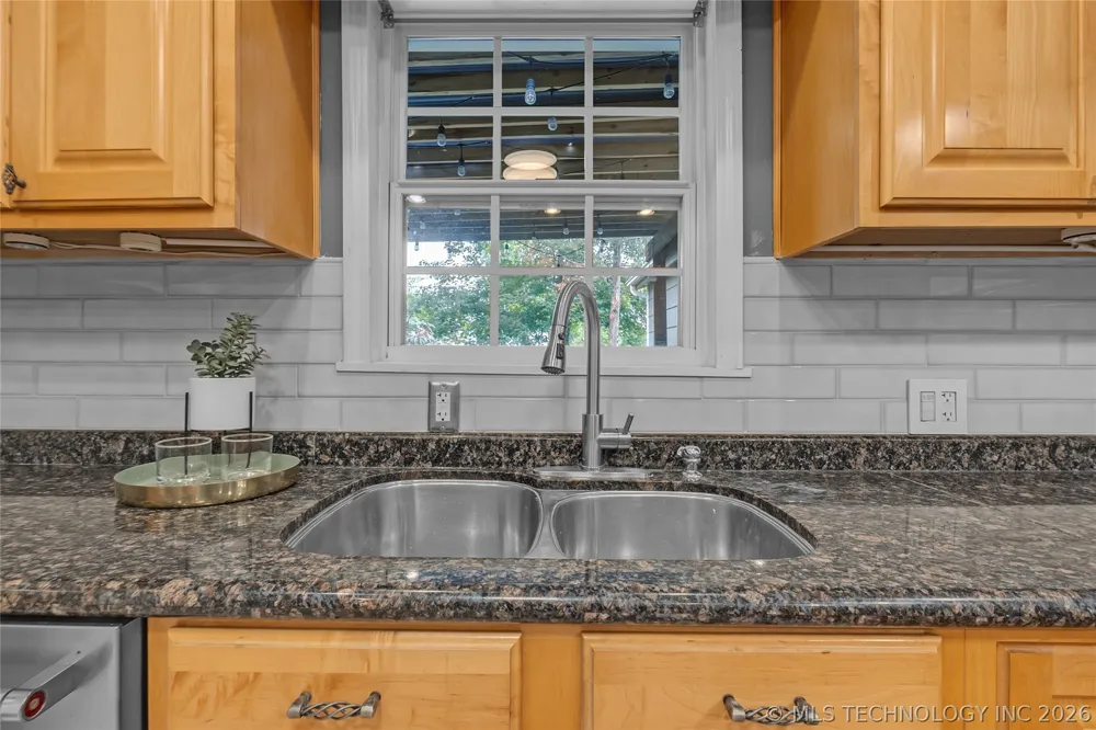 1515 E 37th Street Tulsa, OK 74105