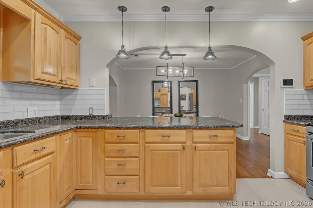 1515 E 37th Street Tulsa, OK 74105