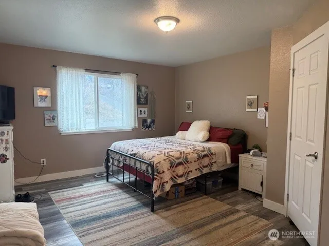 1822 Juniper Oroville, WA 98844