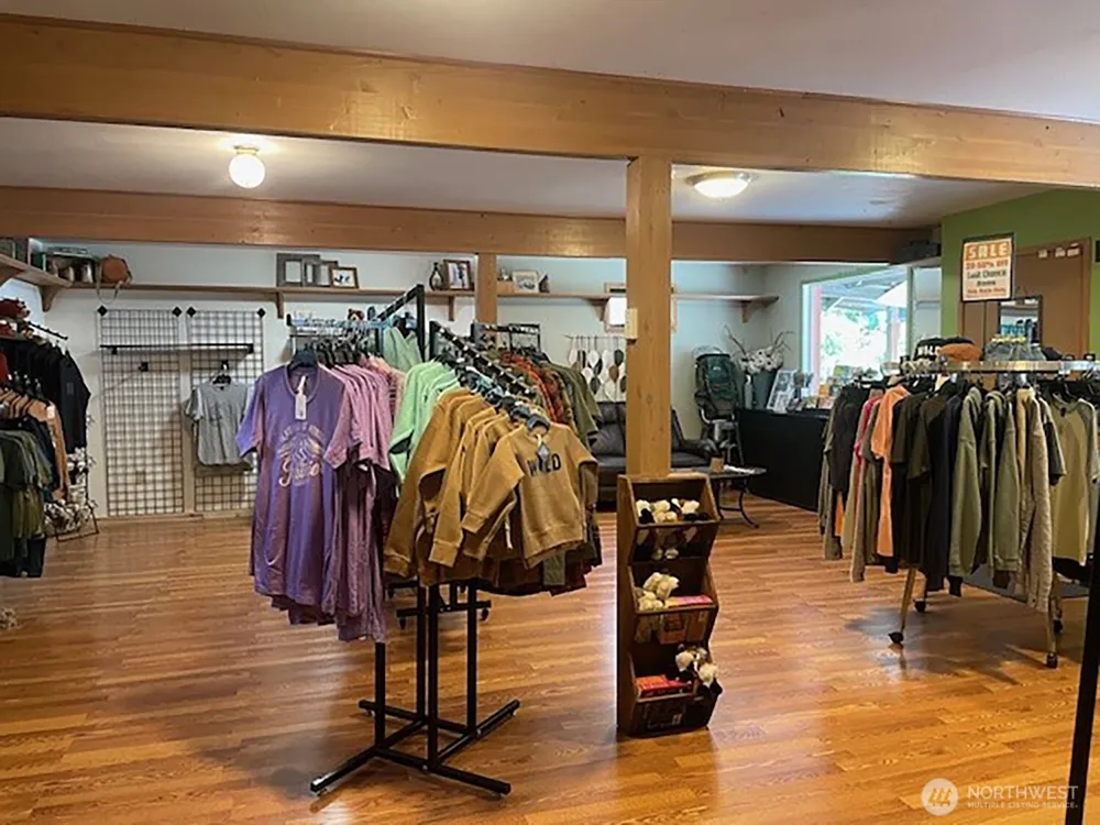 58410 State Route 410 E Greenwater, WA 98022
