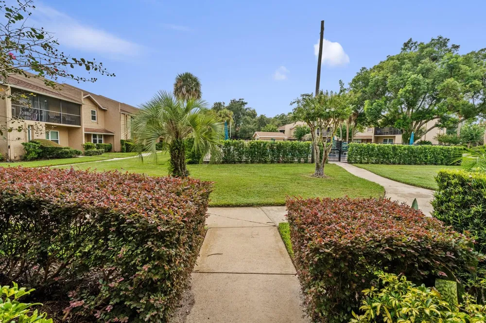 856 PARK LAKE CIRCLE #51 Maitland, FL 32751