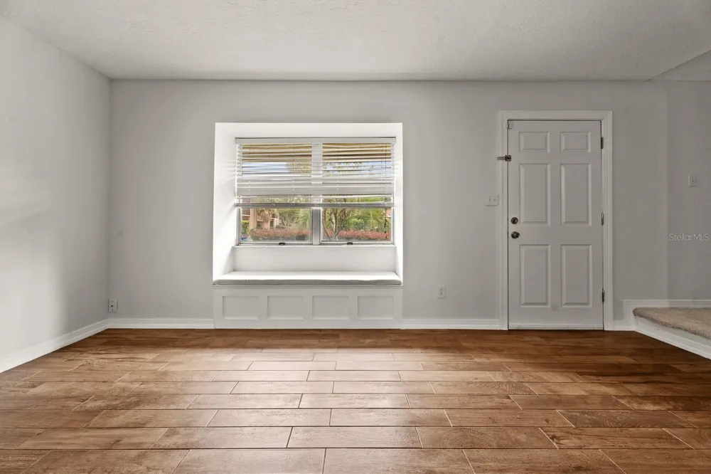 856 PARK LAKE CIRCLE #51 Maitland, FL 32751