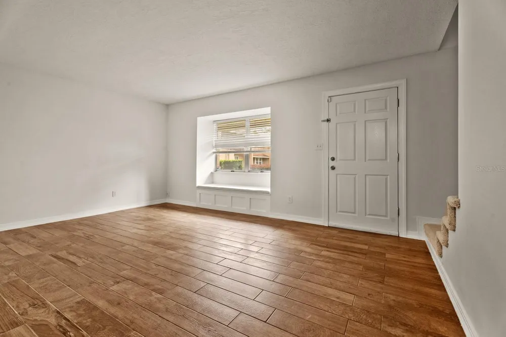 856 PARK LAKE CIRCLE #51 Maitland, FL 32751