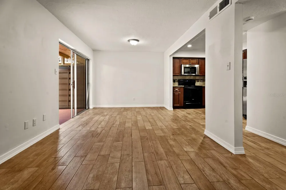856 PARK LAKE CIRCLE #51 Maitland, FL 32751