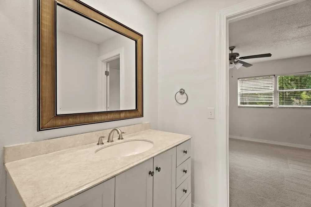 856 PARK LAKE CIRCLE #51 Maitland, FL 32751