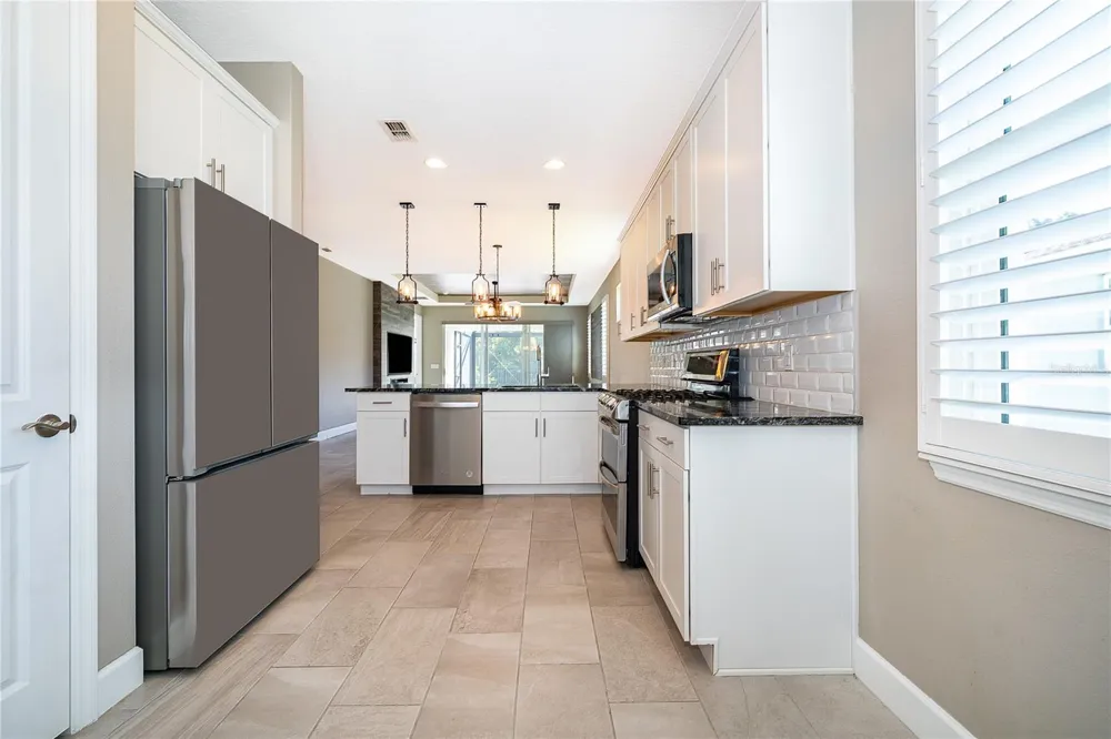 1309 HAYTON AVENUE Deland, FL 32724