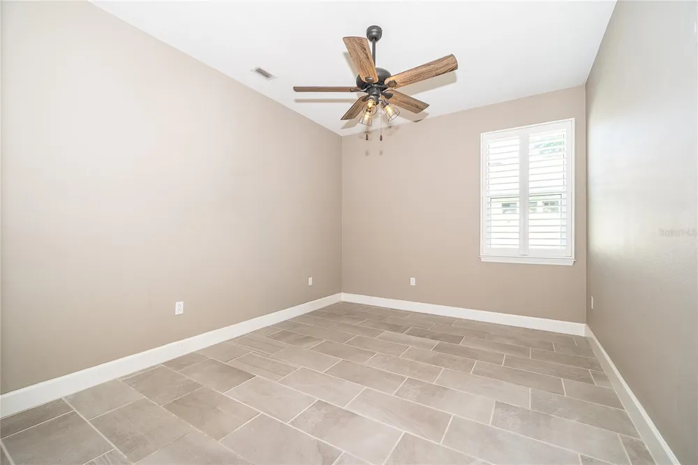 1309 HAYTON AVENUE Deland, FL 32724