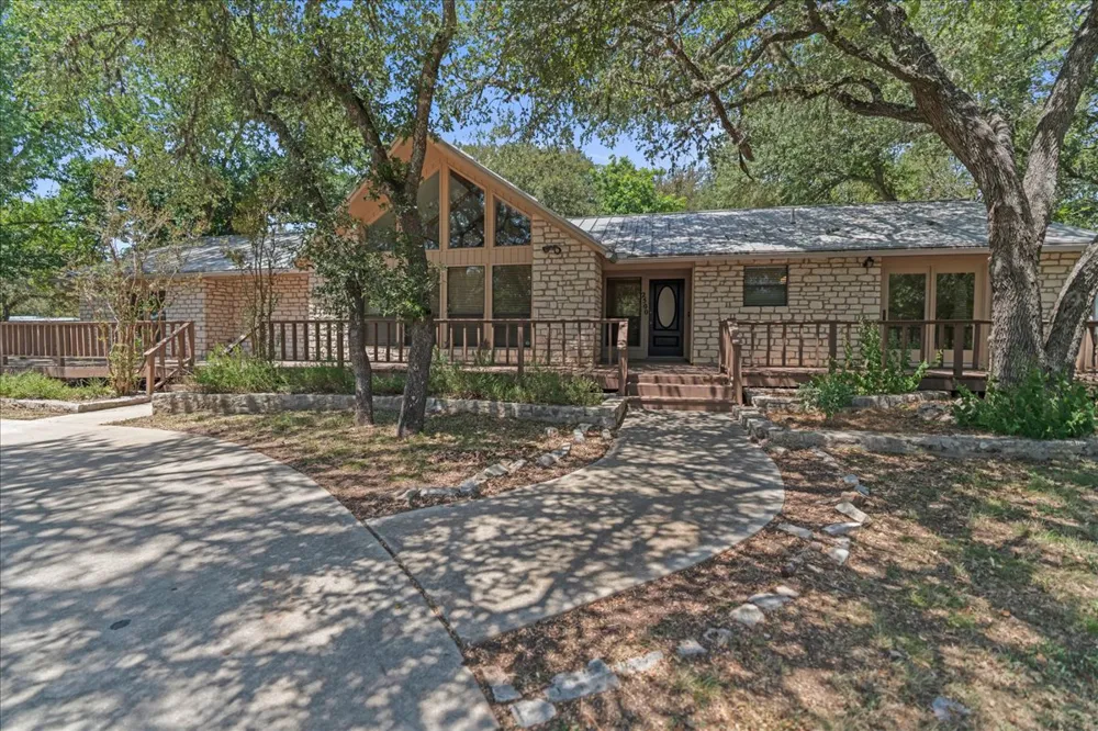 2500 Rolling Oaks San Marcos, TX 78666
