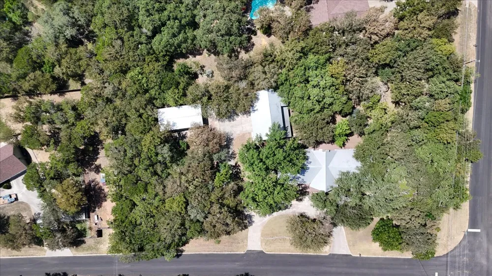 2500 Rolling Oaks San Marcos, TX 78666
