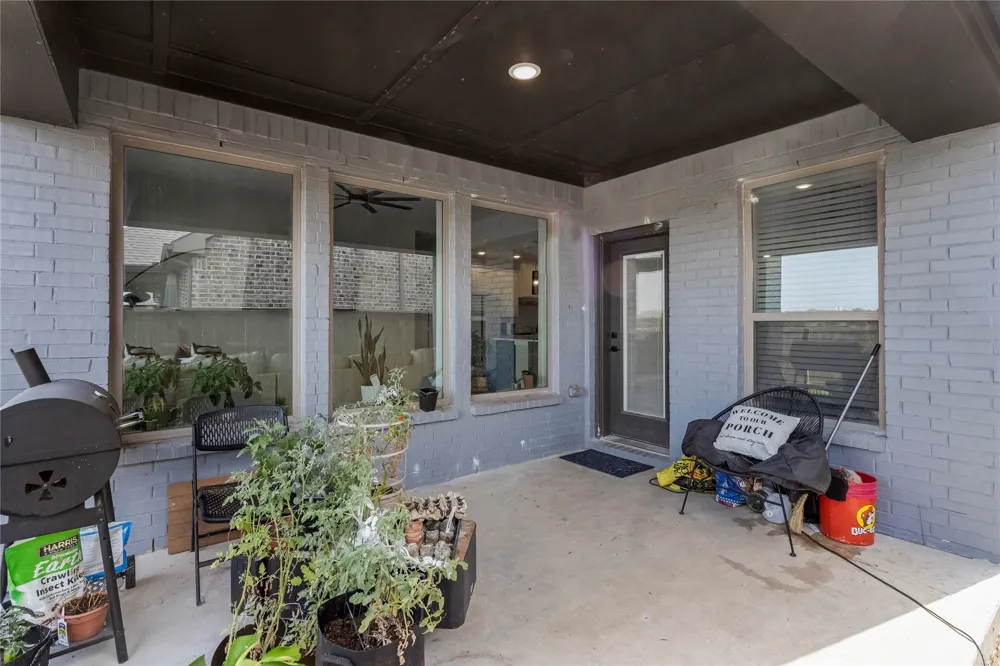 1033 Parkfield Road Royse City, TX 75189