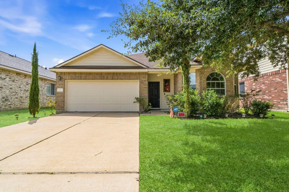 8203 Loetsch Ridge Way Spring, TX 77379