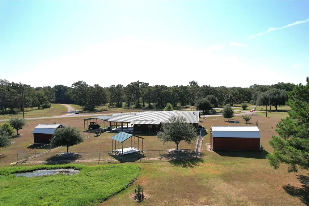 130 Raleigh Circle Trinity, TX 75862