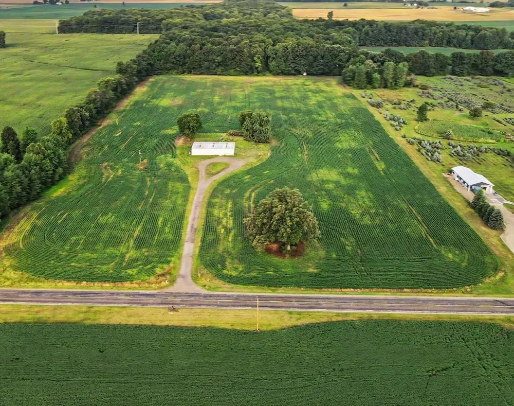 11581 Mulliken Road Mulliken, MI 48861