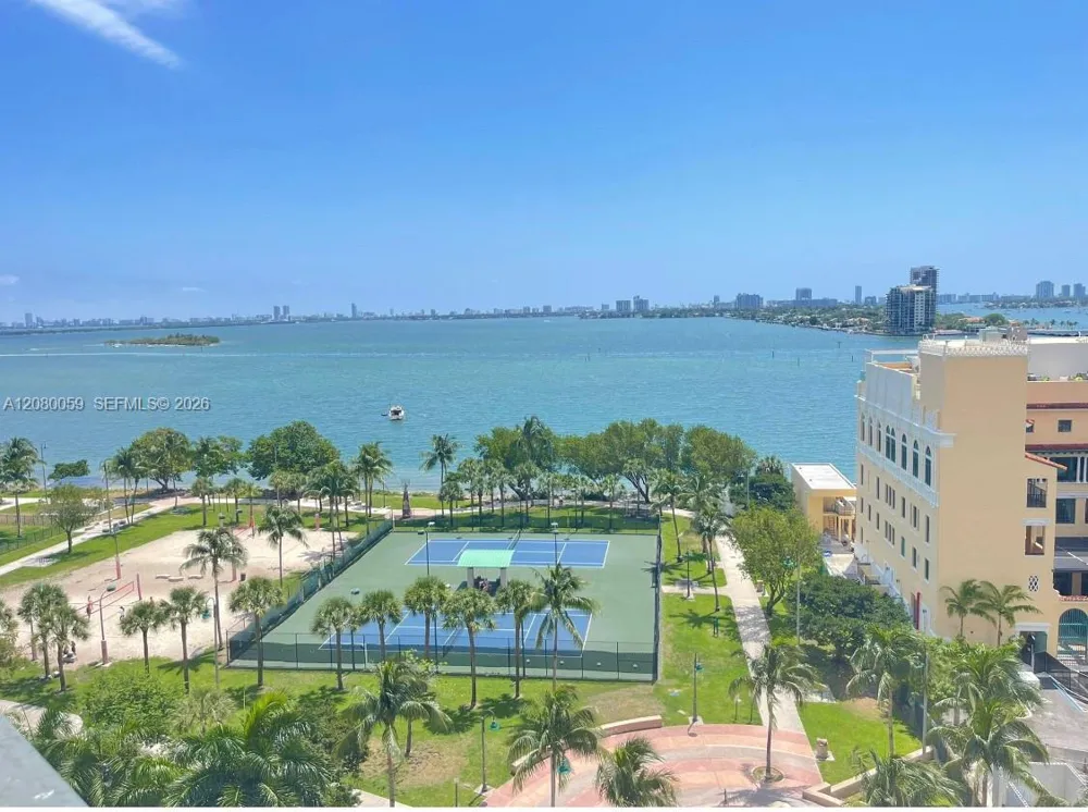 1750 Bayshore Dr #4305 Miami, FL 33132