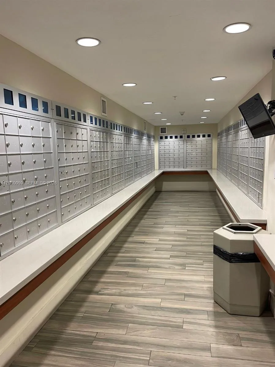 1750 Bayshore Dr #4305 Miami, FL 33132