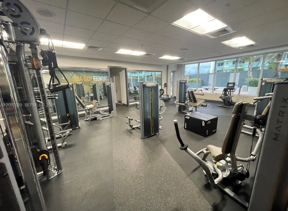 1750 Bayshore Dr #4305 Miami, FL 33132
