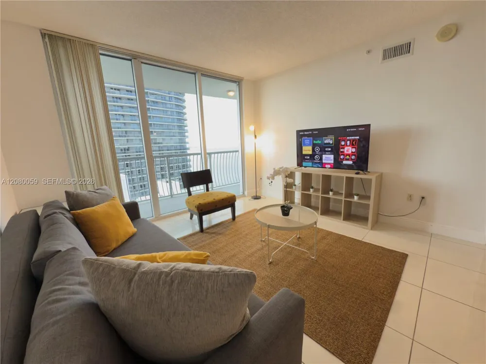 1750 Bayshore Dr #4305 Miami, FL 33132