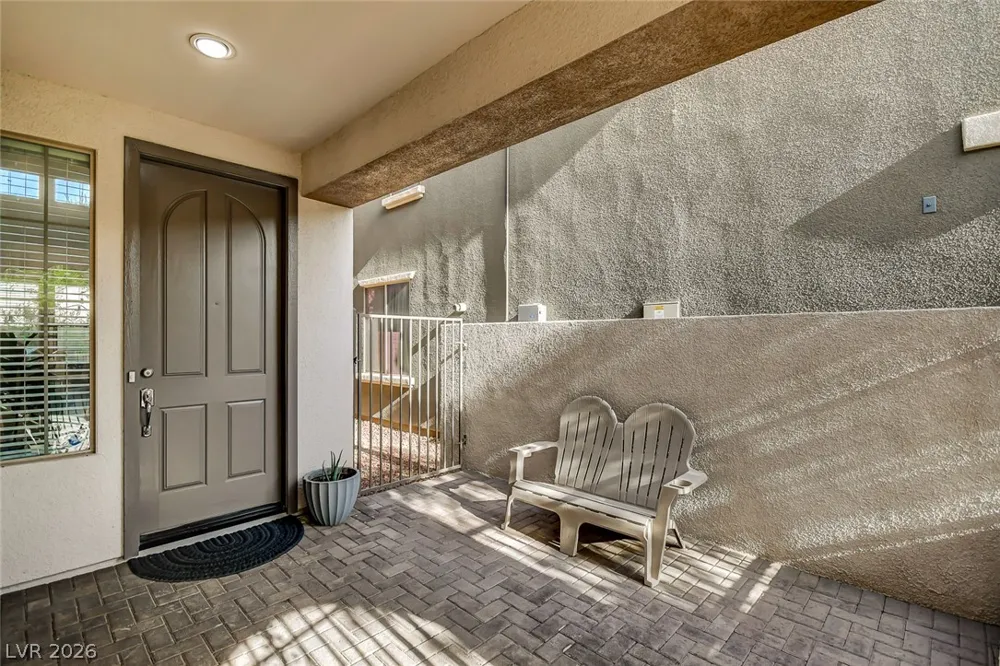 1858 Morro Vista Drive Las Vegas, NV 89135