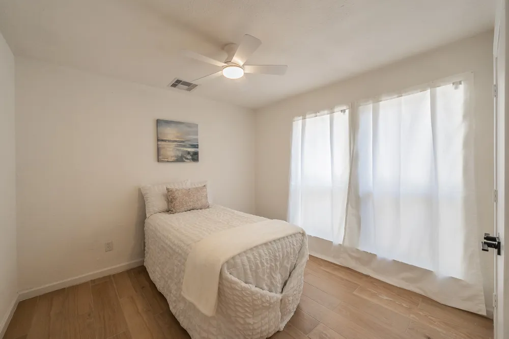 5945 Chimney Wood Circle Fort Worth, TX 76112