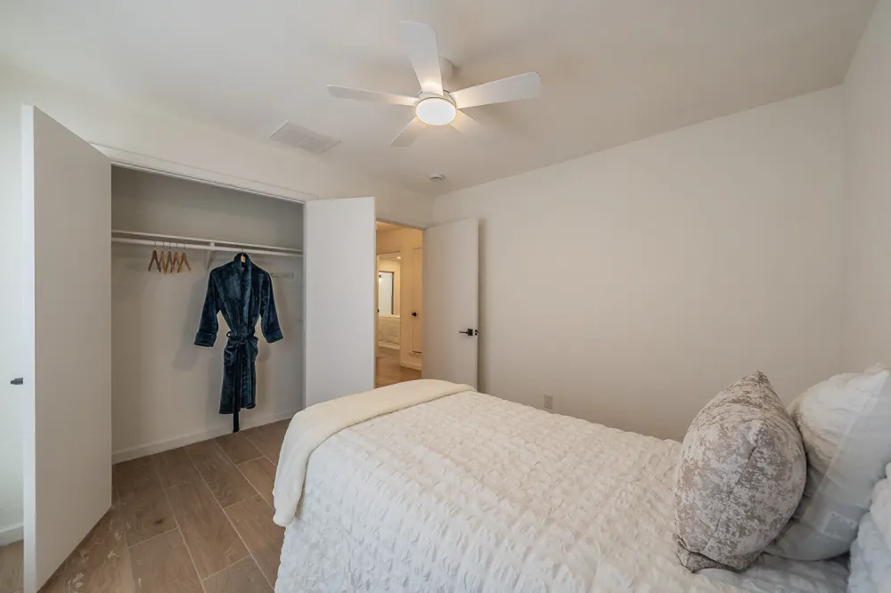 5945 Chimney Wood Circle Fort Worth, TX 76112