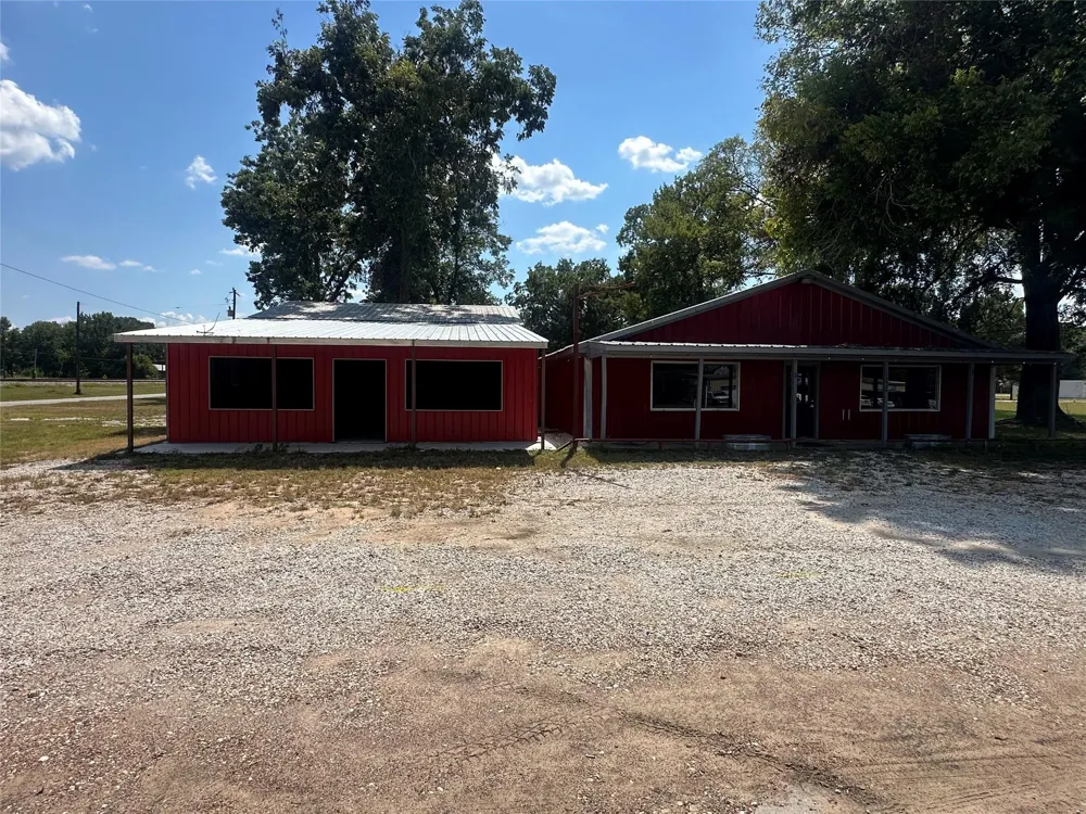 10950 Highway 150 Shepherd, TX 77371