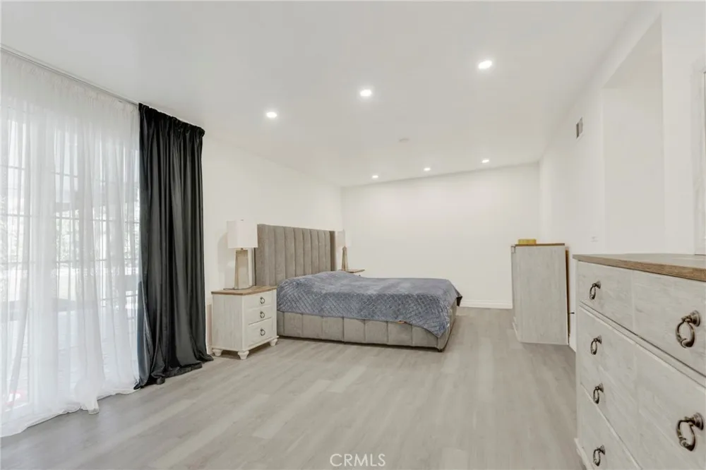 2290 Rohner Court Simi Valley, CA 93063