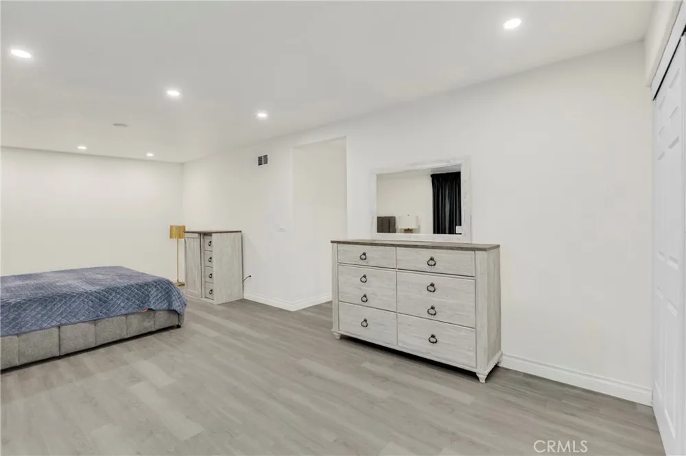 2290 Rohner Court Simi Valley, CA 93063
