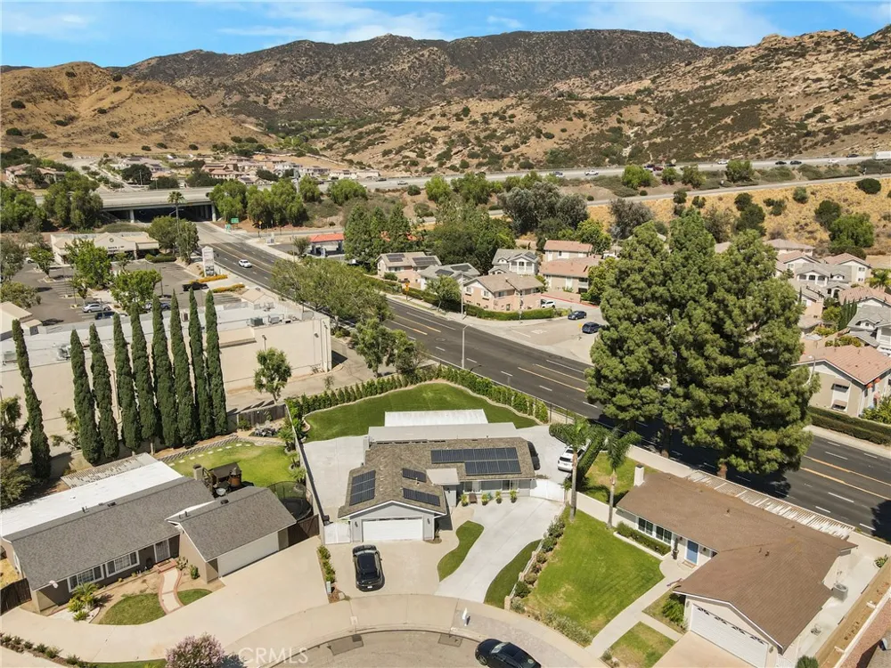 2290 Rohner Court Simi Valley, CA 93063