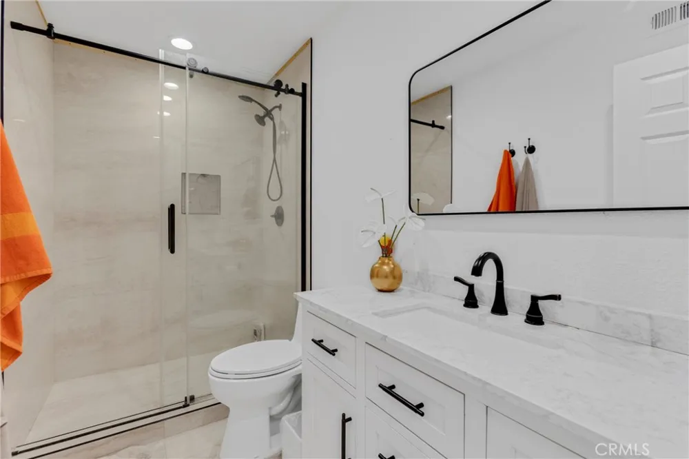 2290 Rohner Court Simi Valley, CA 93063