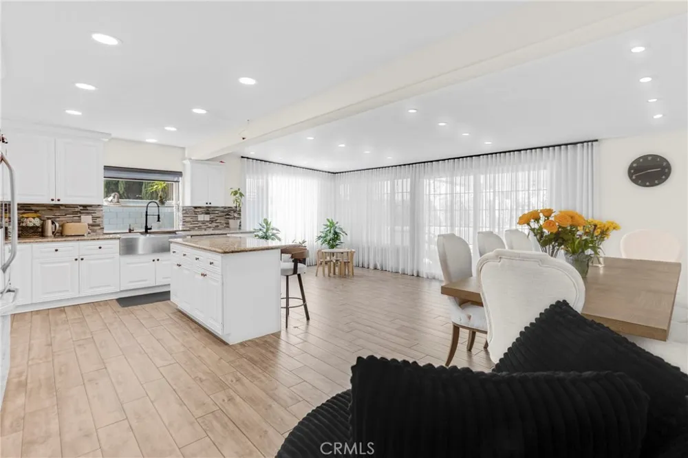 2290 Rohner Court Simi Valley, CA 93063