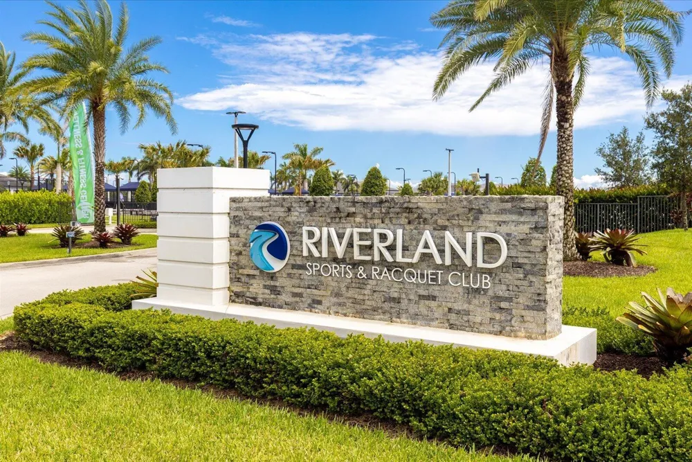 12180 SW JASPER LAKE WAY Port St. Lucie, FL 34987