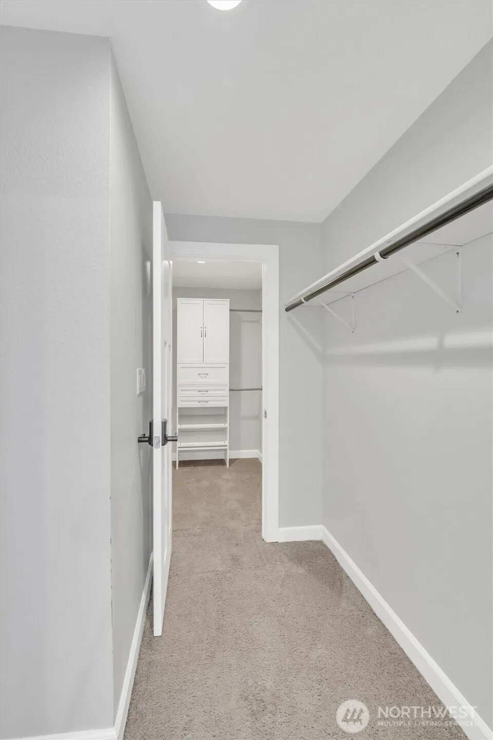 4417 Somerset Lane Kent, WA 98032