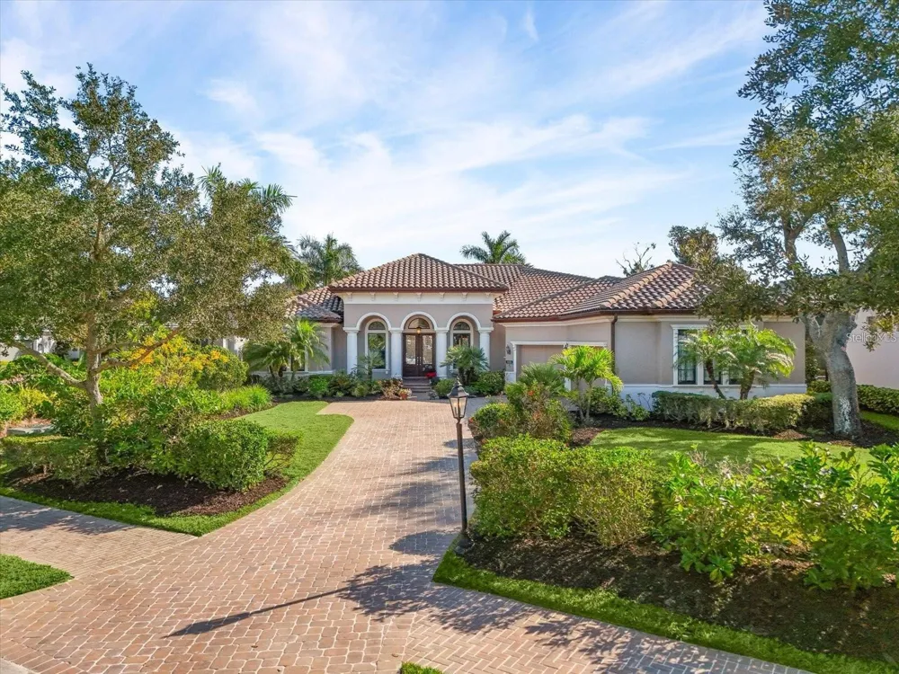 3531 FOUNDERS CLUB DRIVE Sarasota, FL 34240