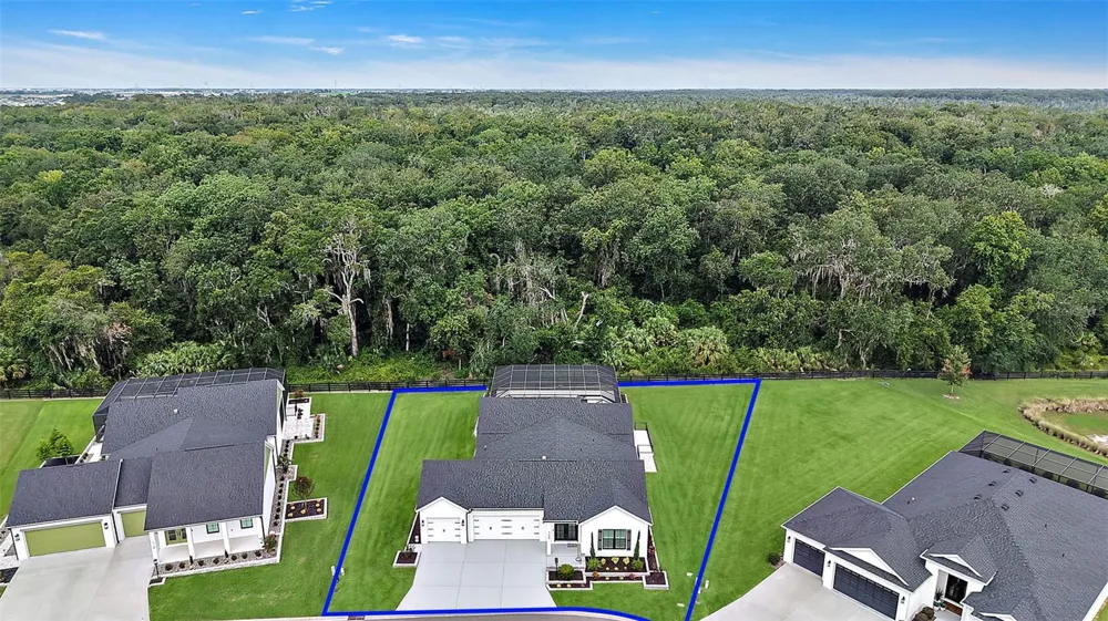 724 SHIVERS LOOP The Villages, FL 34762