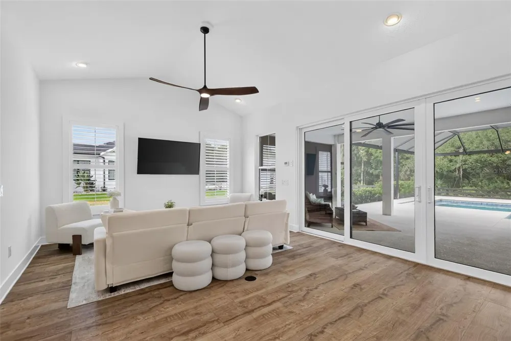 724 SHIVERS LOOP The Villages, FL 34762