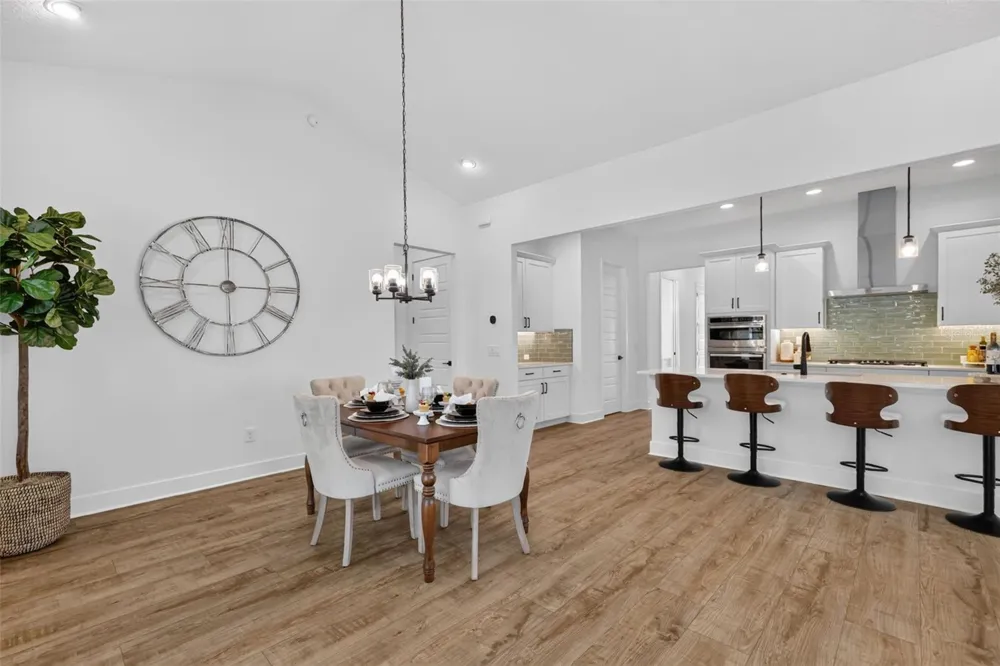 724 SHIVERS LOOP The Villages, FL 34762